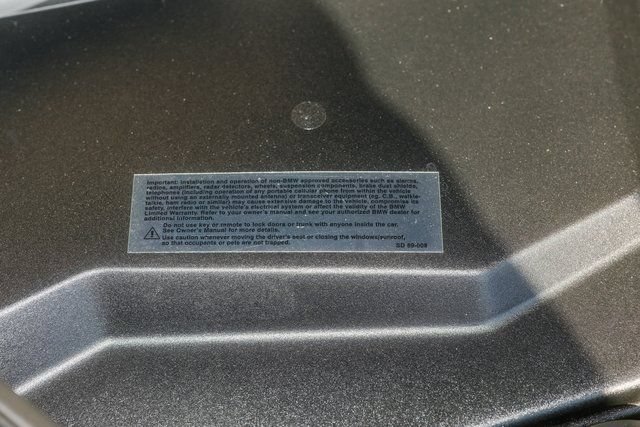 Used 2002 BMW Z8 RWD image 40