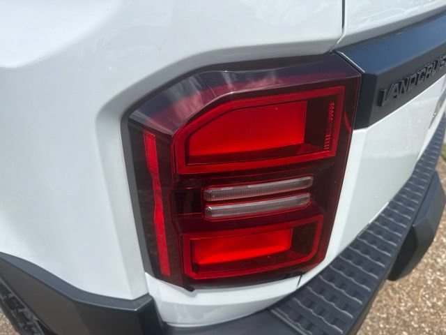 Used 2025 Toyota Land Cruiser 1958 AWD/4WD image 9