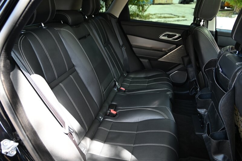 Used 2018 Land Rover Range Rover Velar S AWD/4WD image 23