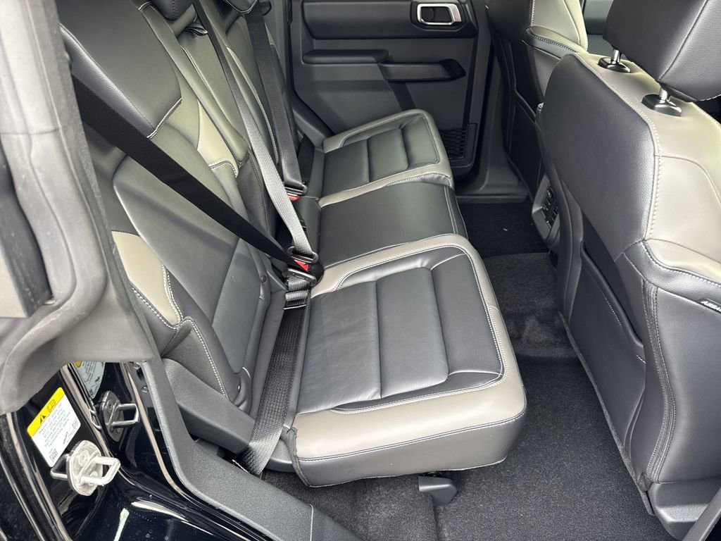 New 2025 Ford Bronco Outer Banks w/ Sasquatch Package image 15