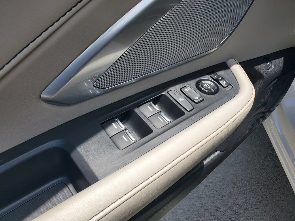 Used 2025 Acura RDX w/ Technology Package AWD/4WD image 21