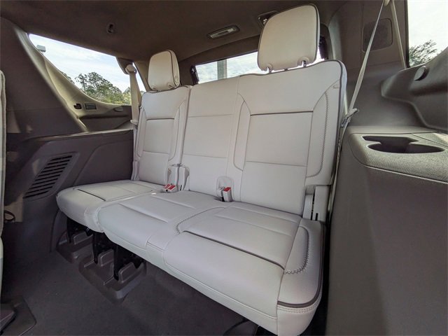 Used 2025 GMC Yukon Denali image 16