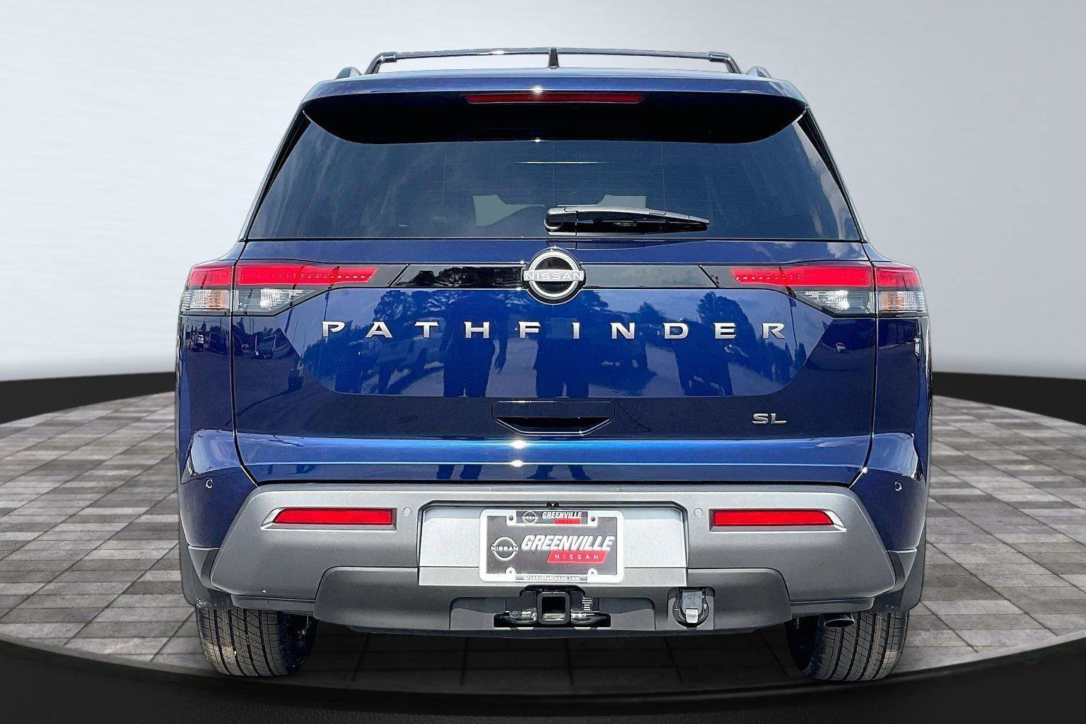 New 2026 Nissan Pathfinder SL image 5