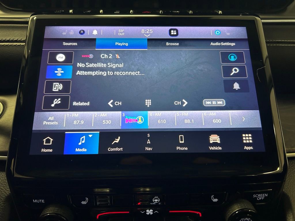 Used 2021 Jeep Grand Cherokee L Limited AWD/4WD image 14