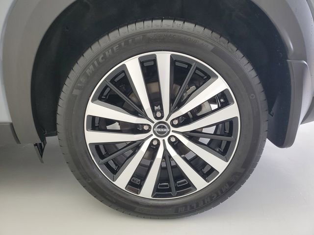 Used 2023 Nissan Pathfinder Platinum AWD/4WD image 12