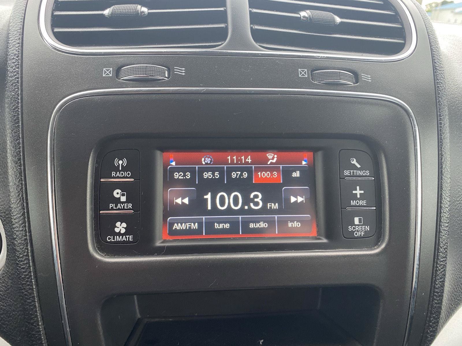 Used 2020 Dodge Journey SE w/ Blacktop Package FWD image 21