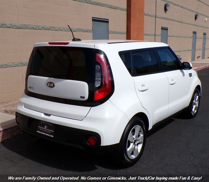 Used 2018 Kia Soul FWD image 7