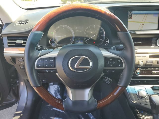 Used 2017 Lexus ES 350 w/ Navigation System Package FWD image 27