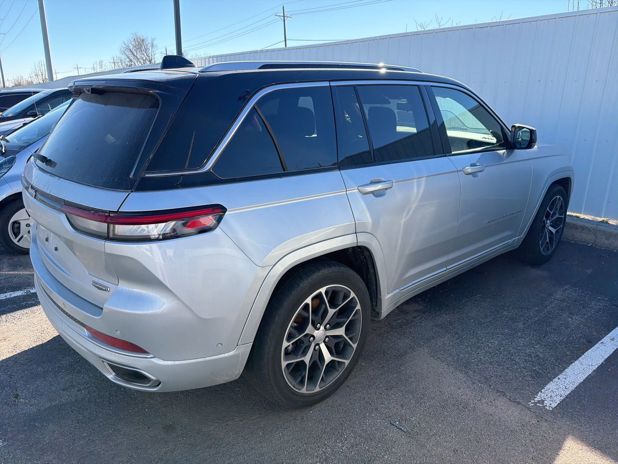 Used 2022 Jeep Grand Cherokee Summit image 7