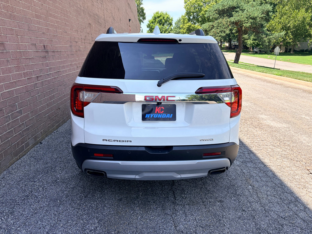 Used 2023 GMC Acadia SLE w/ Driver Convenience Package AWD/4WD image 4