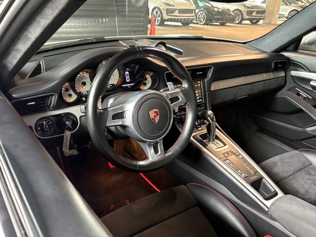 Used 2015 Porsche 911 GT3 RWD image 21