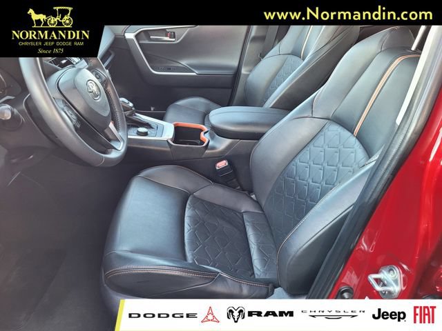 Used 2024 Toyota RAV4 Adventure AWD/4WD image 16