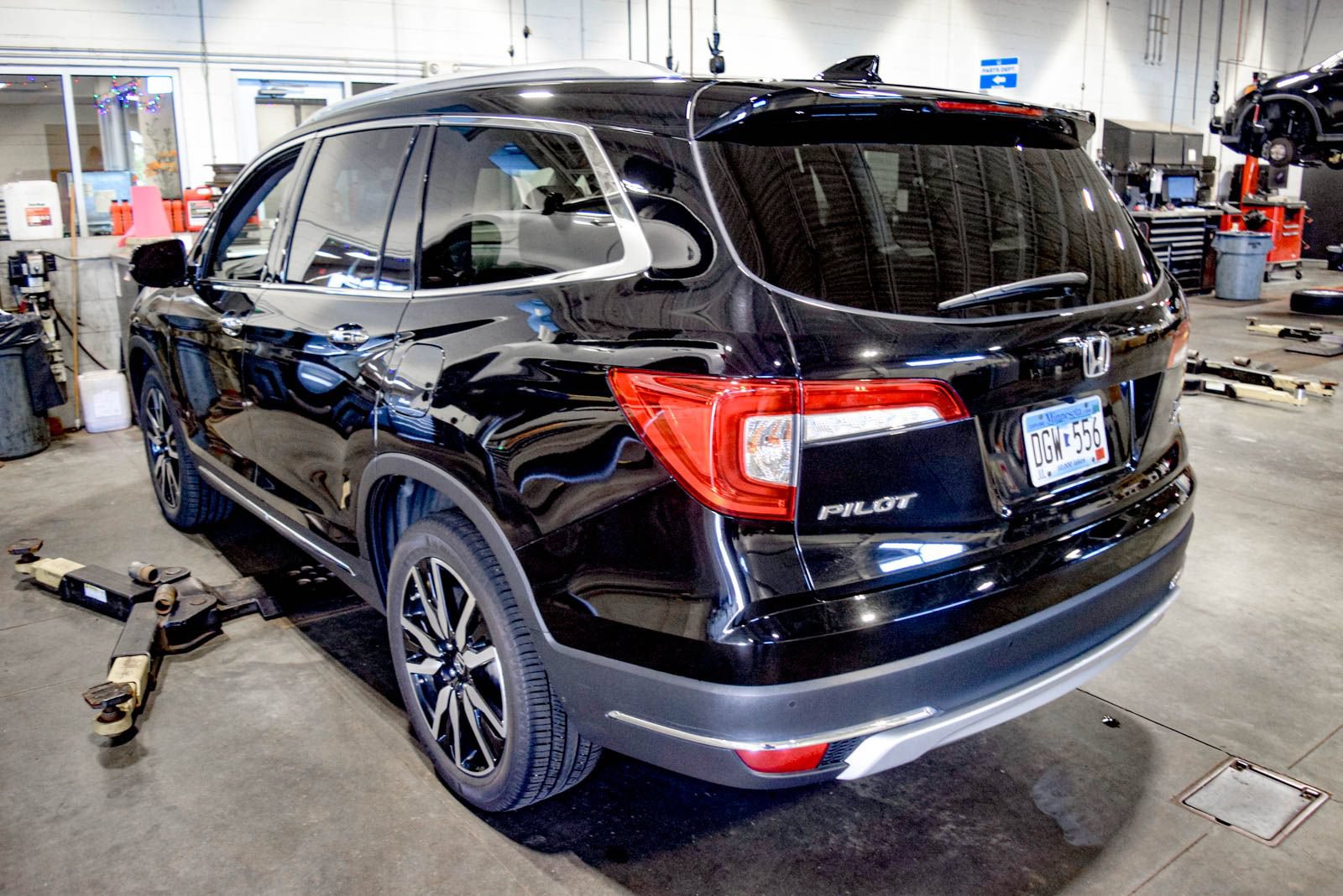 Used 2019 Honda Pilot Touring image 6