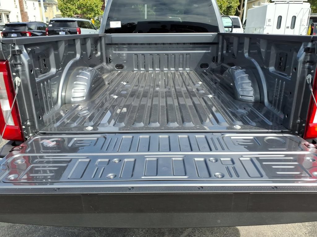 New 2026 Ford F250 XLT w/ FX4 Off-Road Package AWD/4WD image 10
