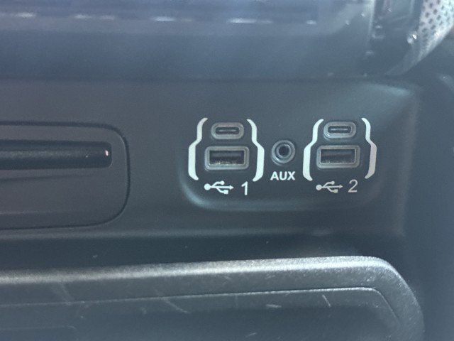 Used 2019 RAM 1500 Limited image 21