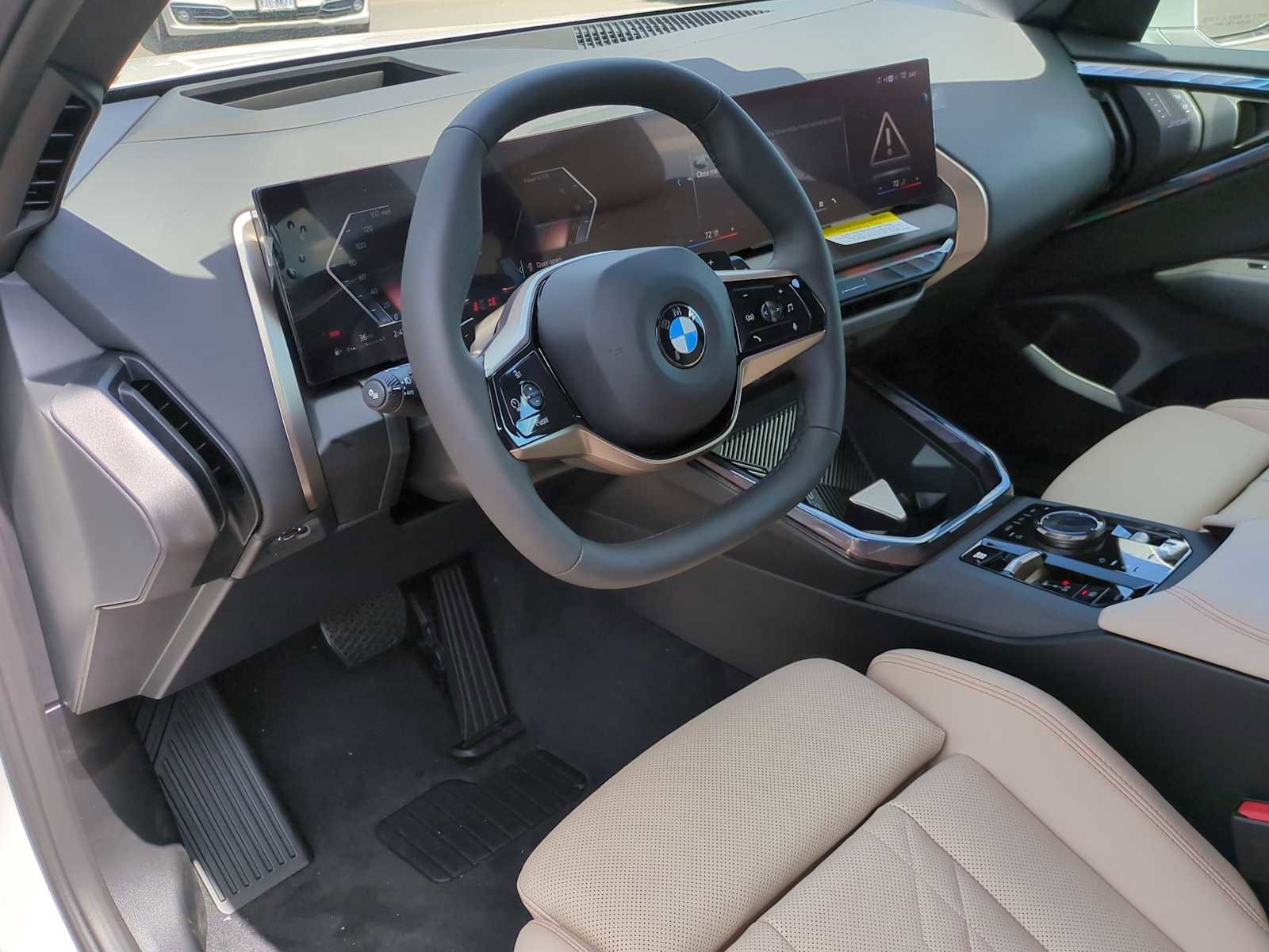 Used 2025 BMW X3 xDrive30i w/ Premium Package AWD/4WD image 10