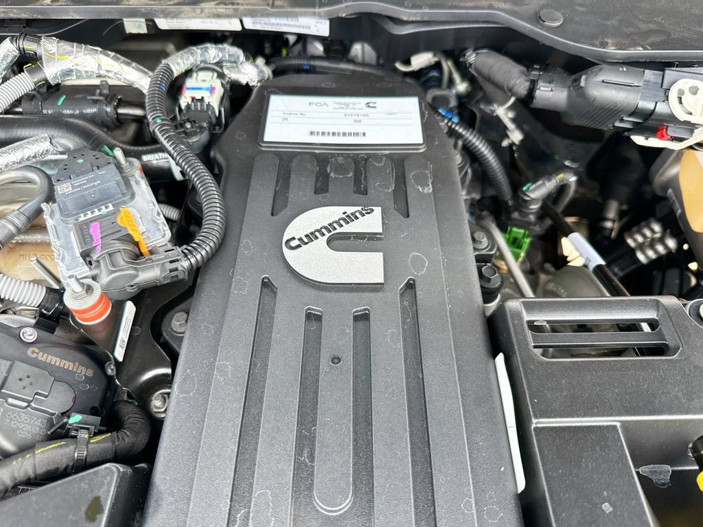 New 2026 RAM 3500 Limited AWD/4WD image 34