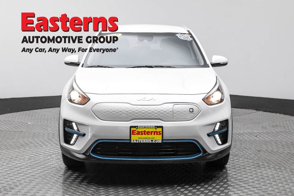 Used 2022 Kia Niro EX w/ Cold Weather Package image 2
