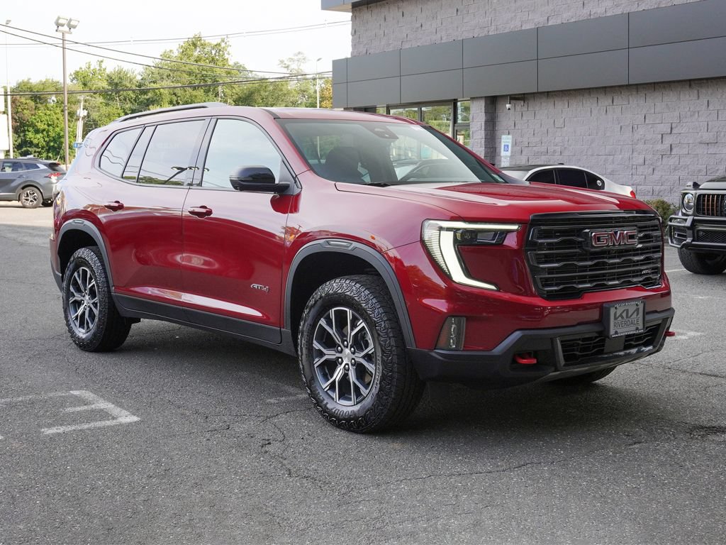 Used 2025 GMC Acadia AT4 w/ Luxury Package AWD/4WD image 2