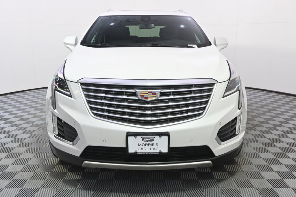 Used 2017 Cadillac XT5 Platinum w/ Driver Assist Package AWD/4WD image 10
