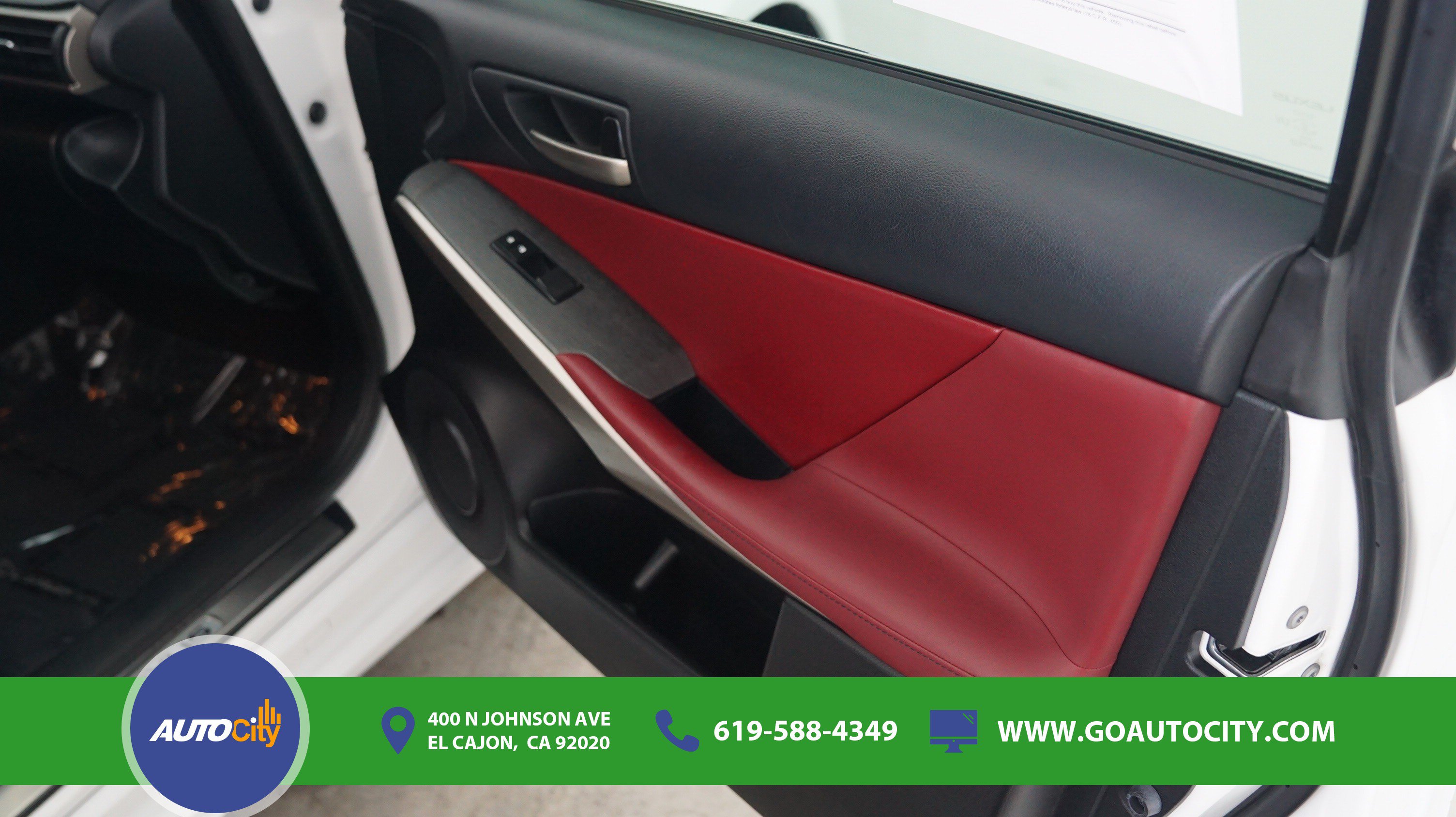 Used 2019 Lexus IS 300 F Sport w/ F Sport Package RWD image 17