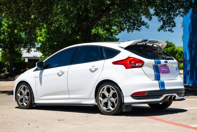 Used 2016 Ford Focus ST image 42