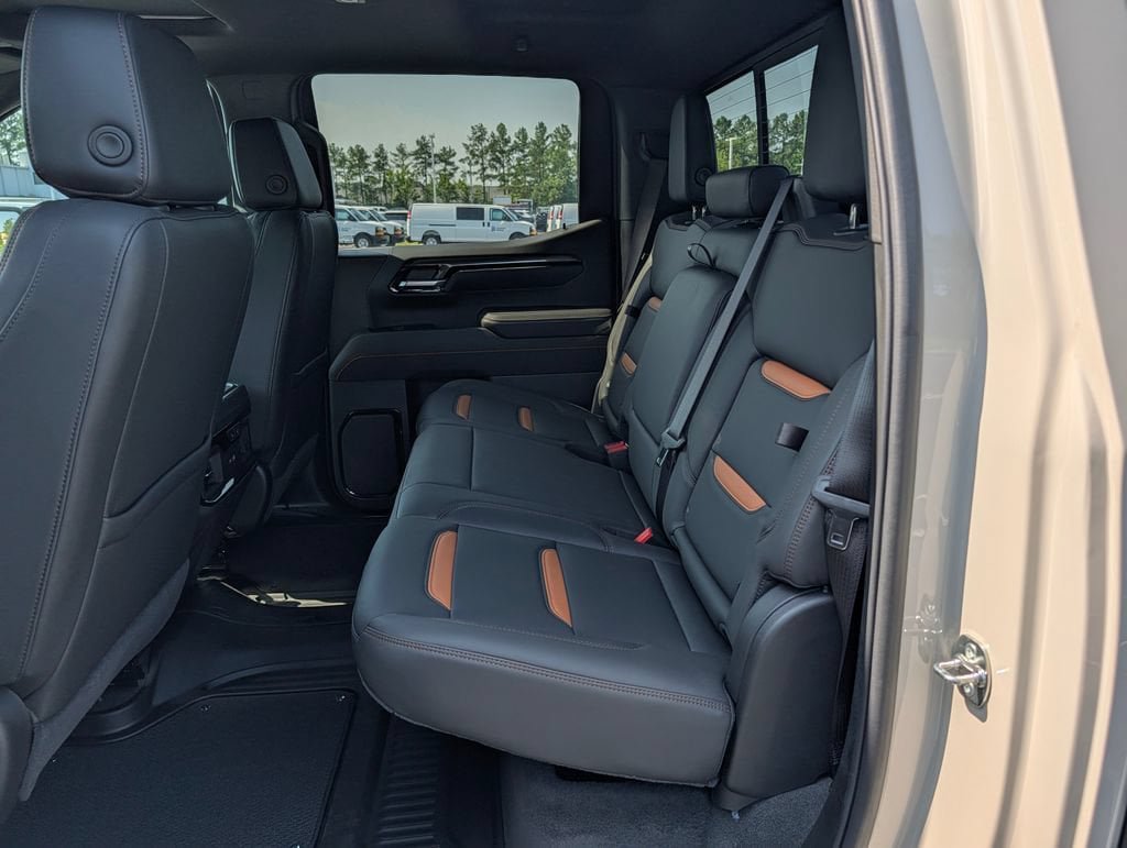 New 2026 GMC Sierra 1500 AT4 w/ AT4 Premium Package AWD/4WD image 12