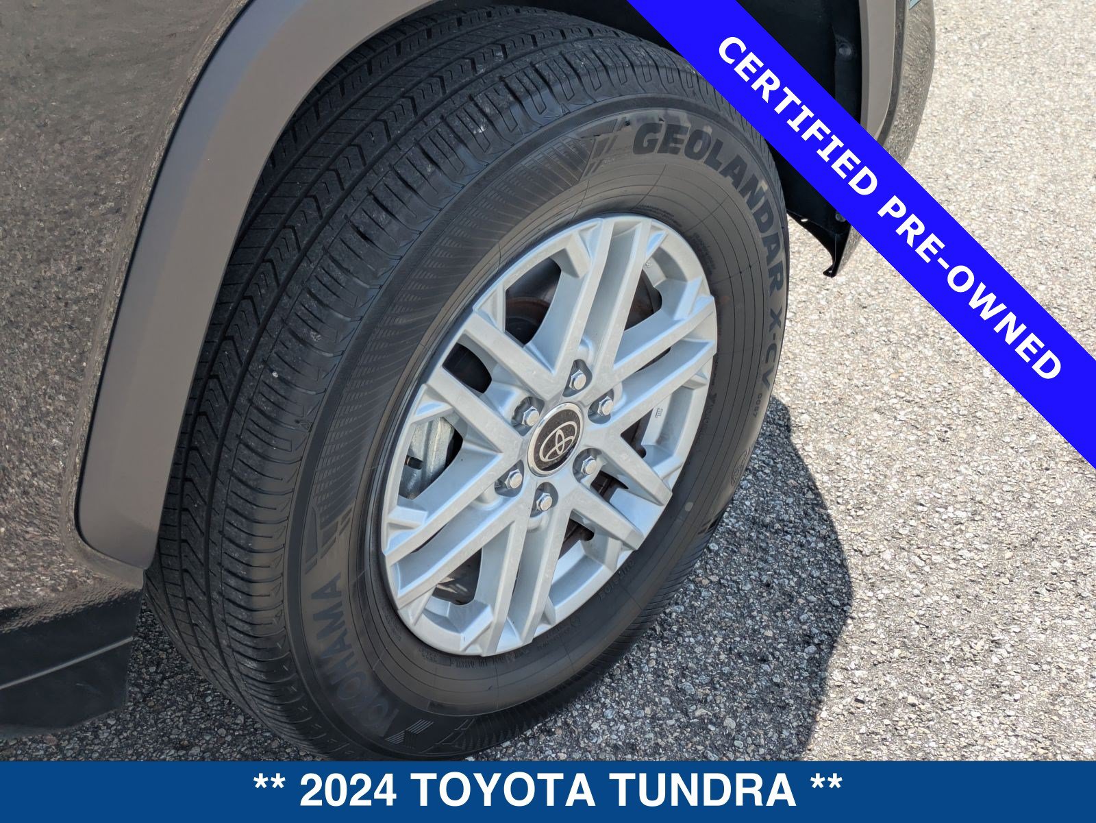 Used 2024 Toyota Tundra SR5 w/ SR5 Convenience Package RWD image 13