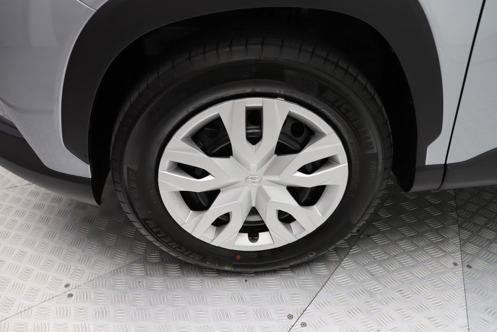 Certified 2026 Toyota Corolla Cross L image 4