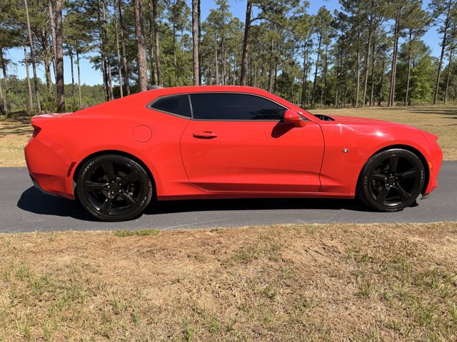 Used 2017 Chevrolet Camaro LT image 6