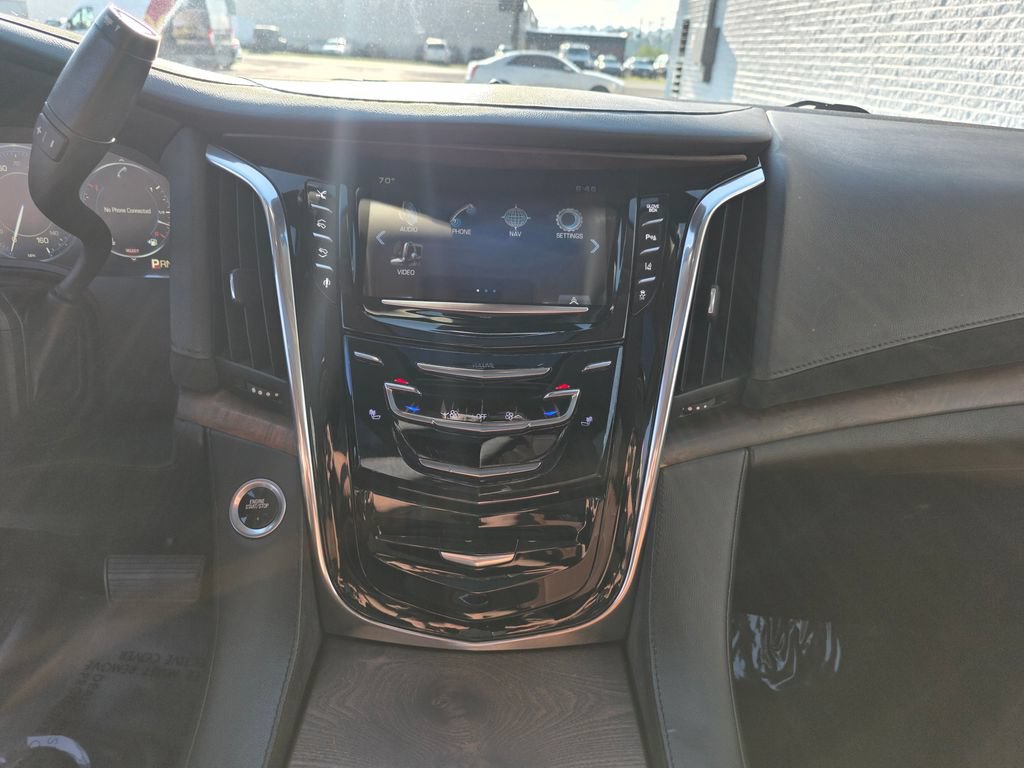 Used 2015 Cadillac Escalade ESV Premium AWD/4WD image 10