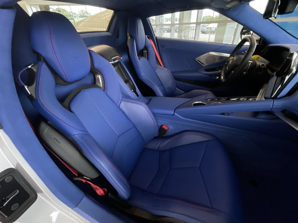 New 2027 Chevrolet Corvette Grand Sport w/ Z52 Sport Performance Package RWD image 27
