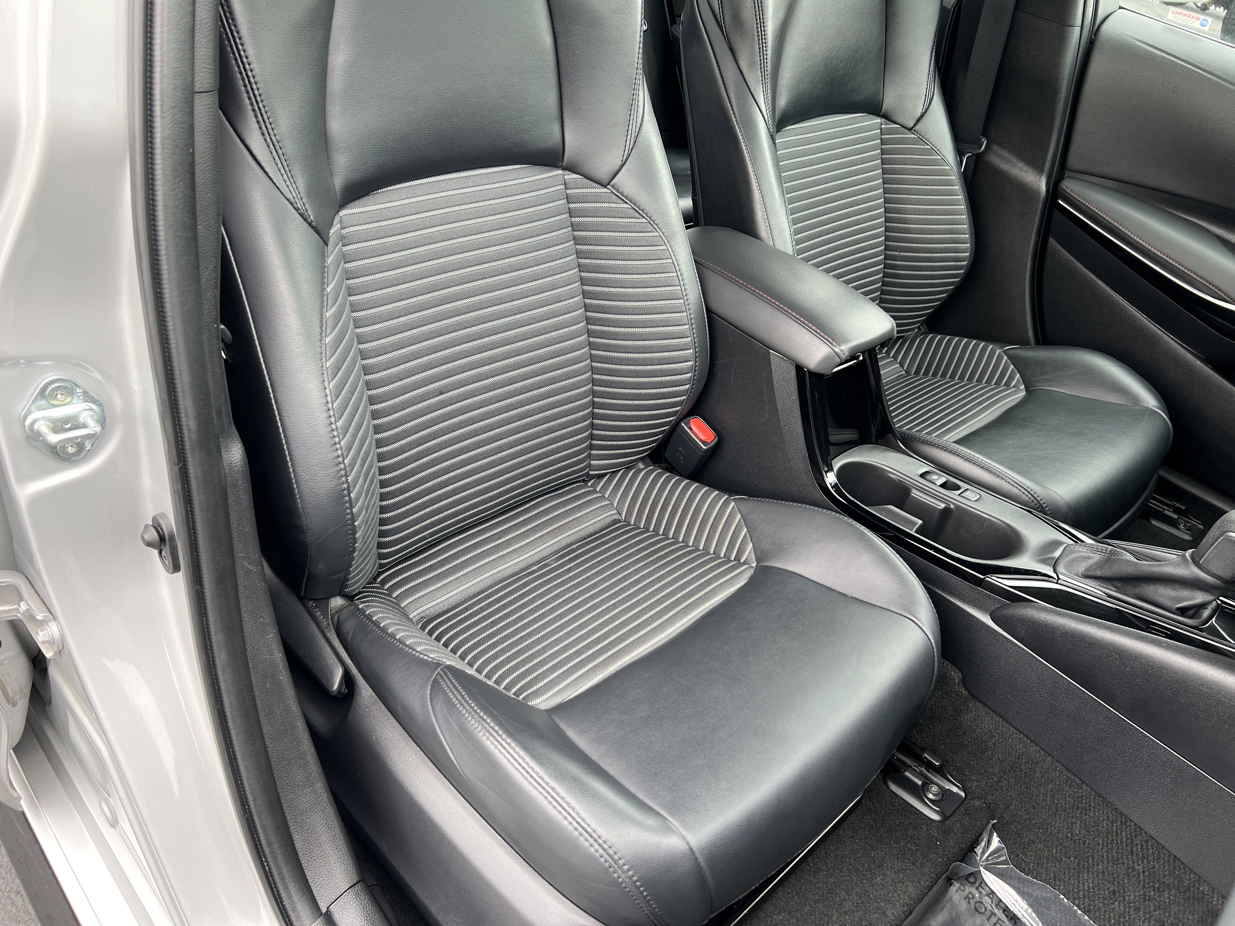 Used 2023 Toyota Corolla XSE w/ Carpet Mat Package (TMS) image 25