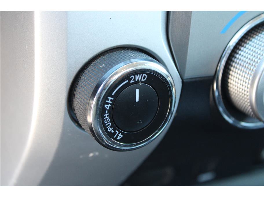 Used 2017 Toyota Tundra Limited w/ Limited Premium Package image 23