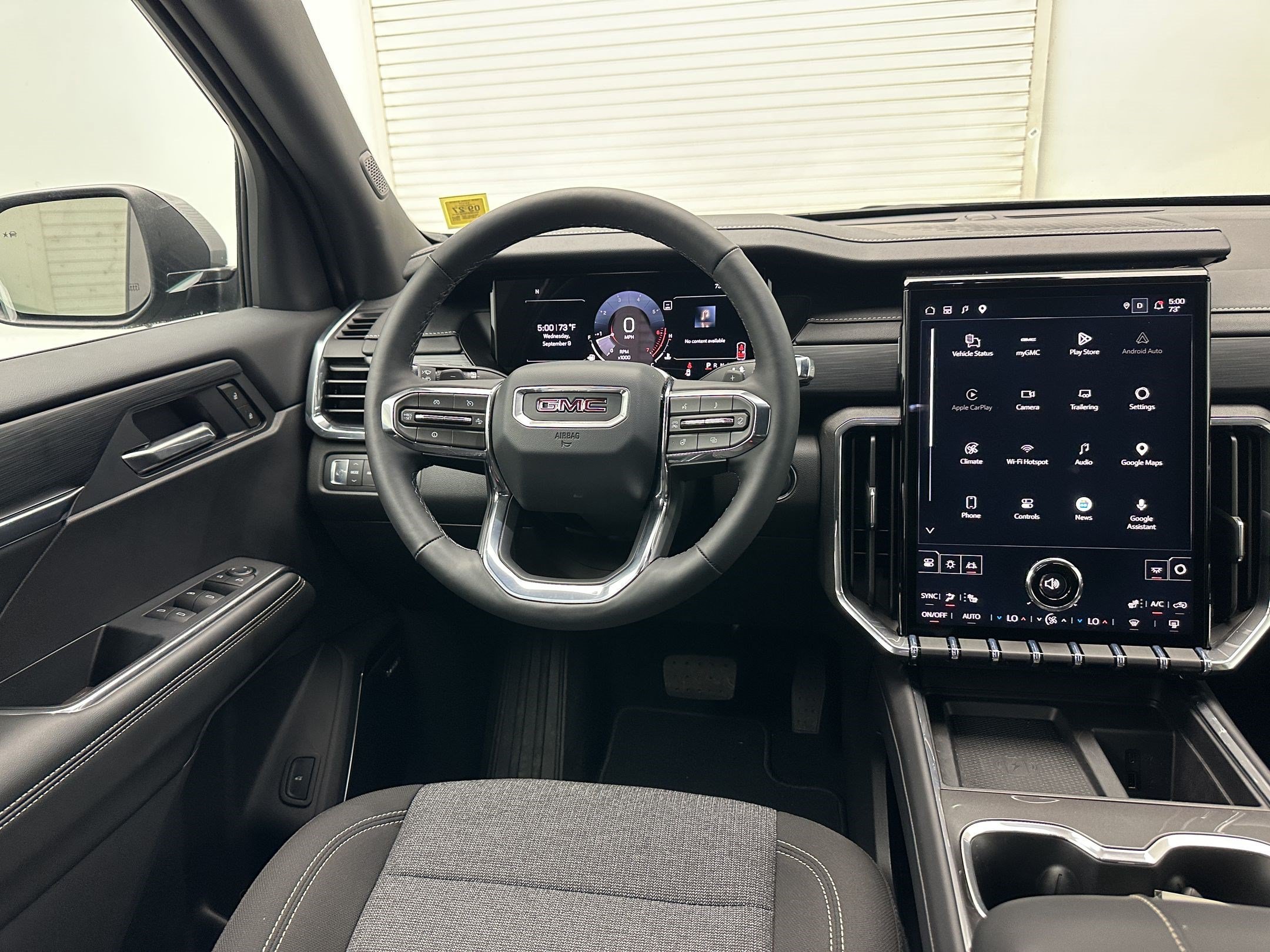 Certified 2026 GMC Acadia Elevation AWD/4WD image 29