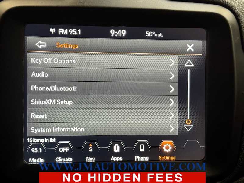 Used 2022 Jeep Renegade Altitude image 32