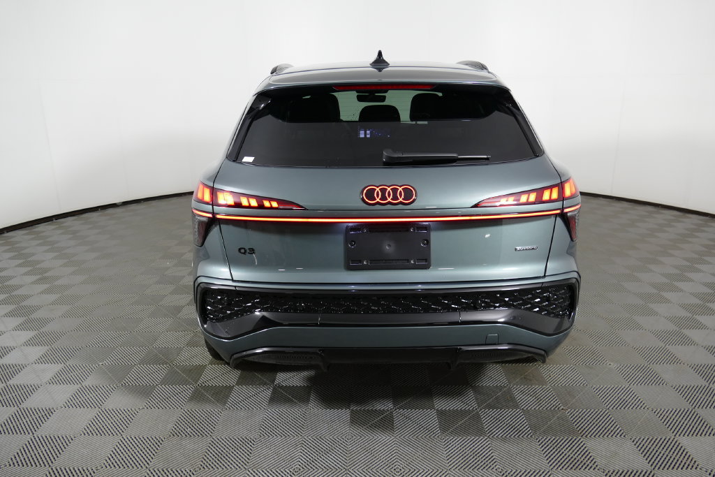 New 2026 Audi Q3 quattro 2.0T AWD/4WD image 4
