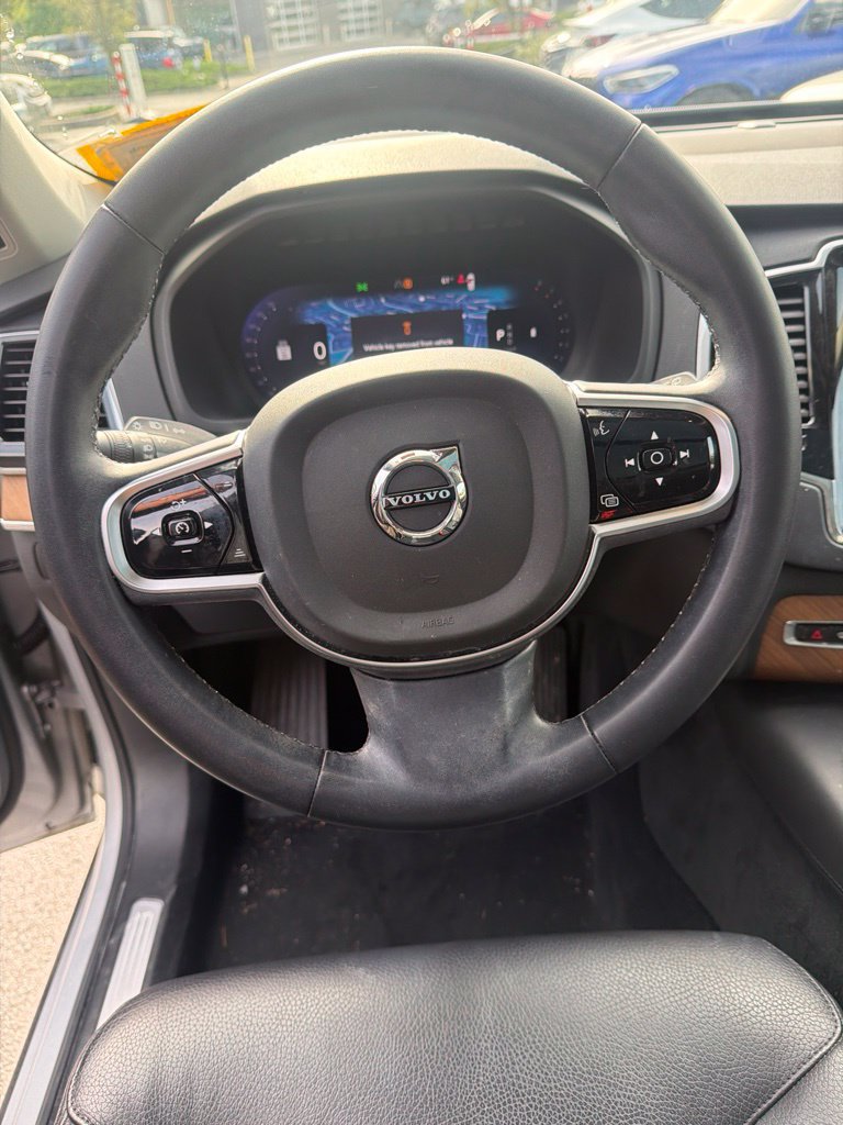 Certified 2023 Volvo XC90 B6 Plus AWD/4WD image 14