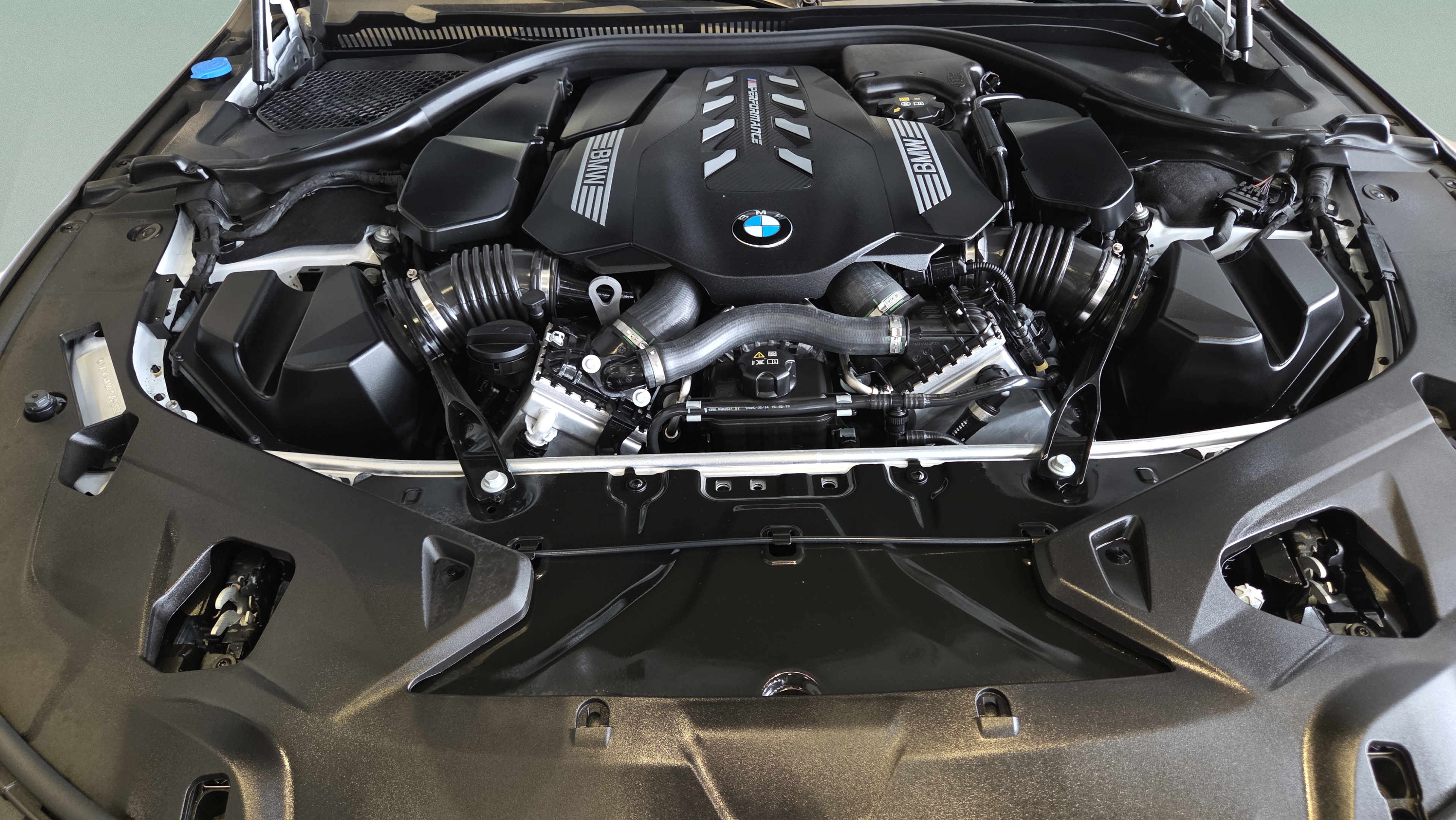 Used 2026 BMW M850i xDrive AWD/4WD image 21