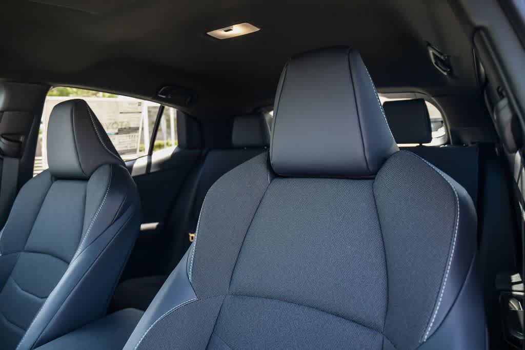 New 2026 Toyota C-HR AWD/4WD image 17