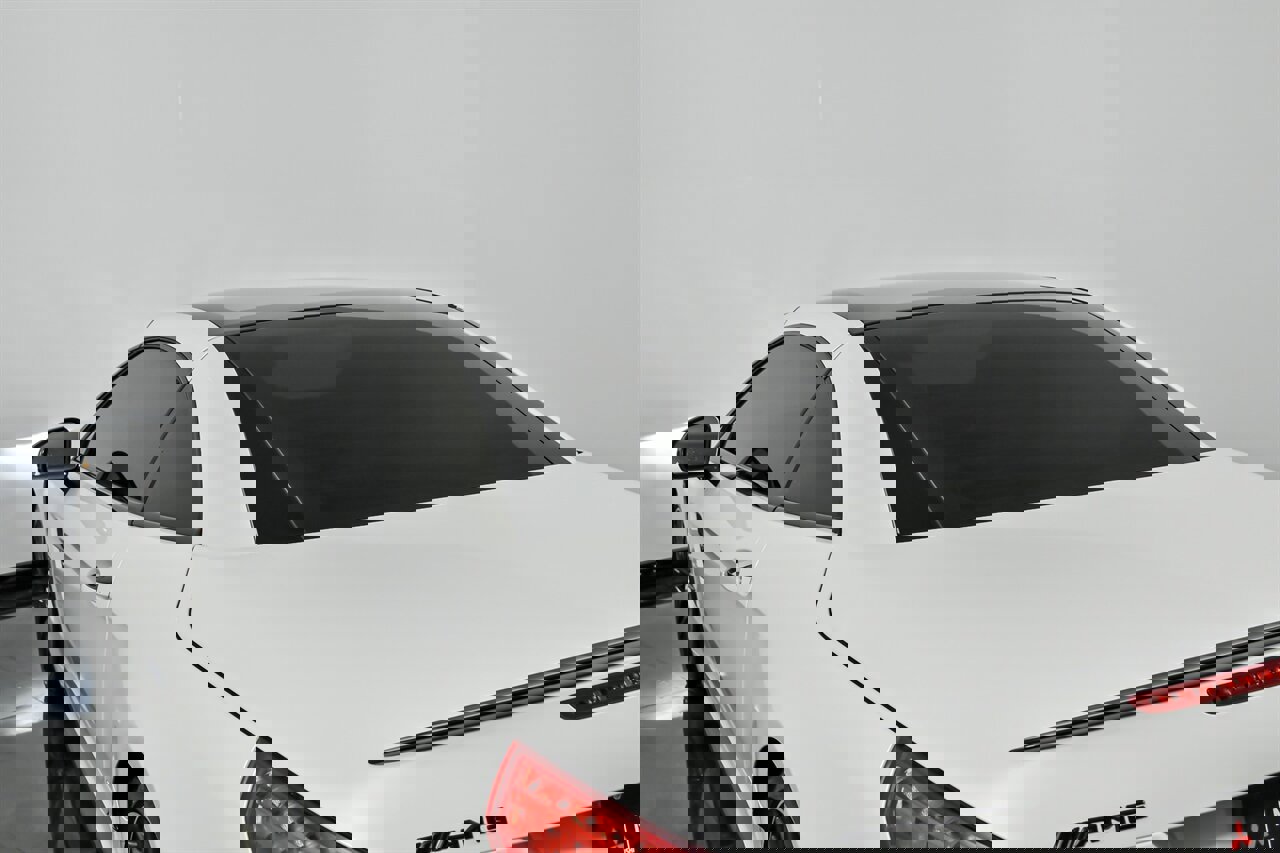 Used 2018 Mercedes-Benz SL 63 AMG image 20