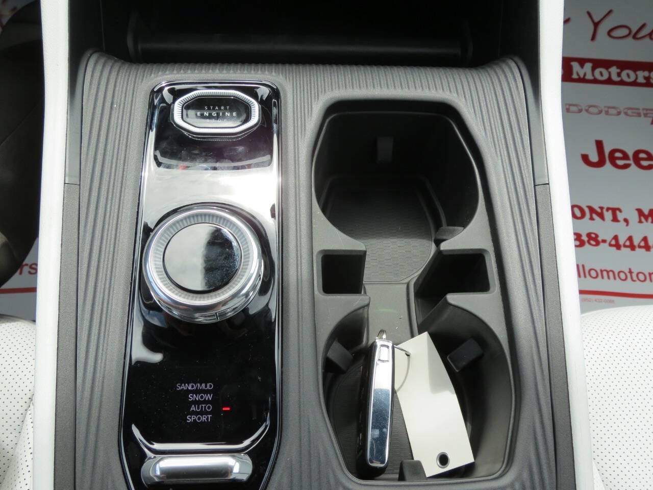 New 2026 Jeep Cherokee Overland AWD/4WD image 15