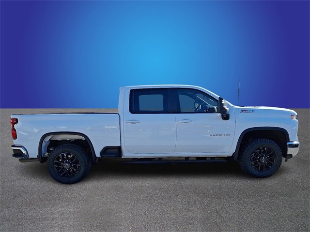 Used 2025 Chevrolet Silverado 2500 LT w/ All Star Edition image 3