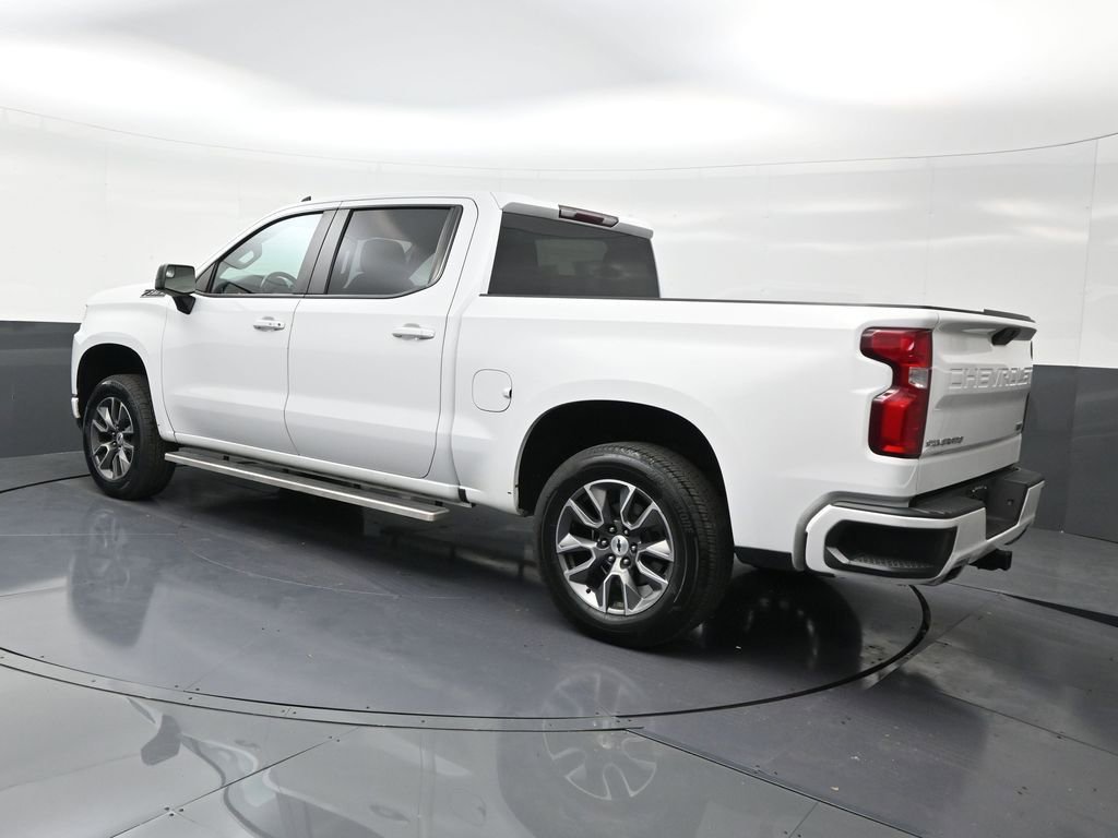 Used 2021 Chevrolet Silverado 1500 RST AWD/4WD image 3