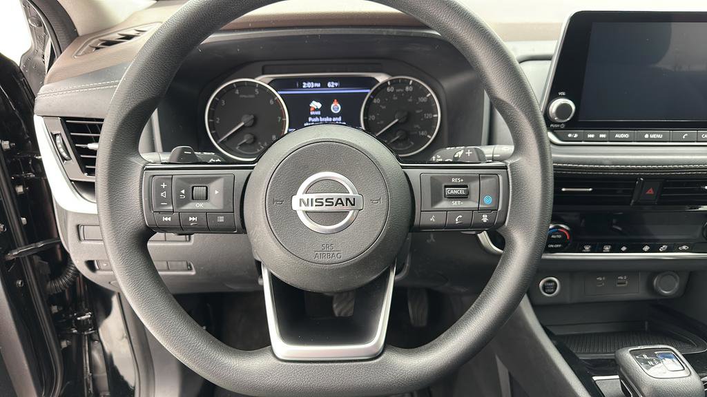 Used 2021 Nissan Rogue SV AWD/4WD image 16