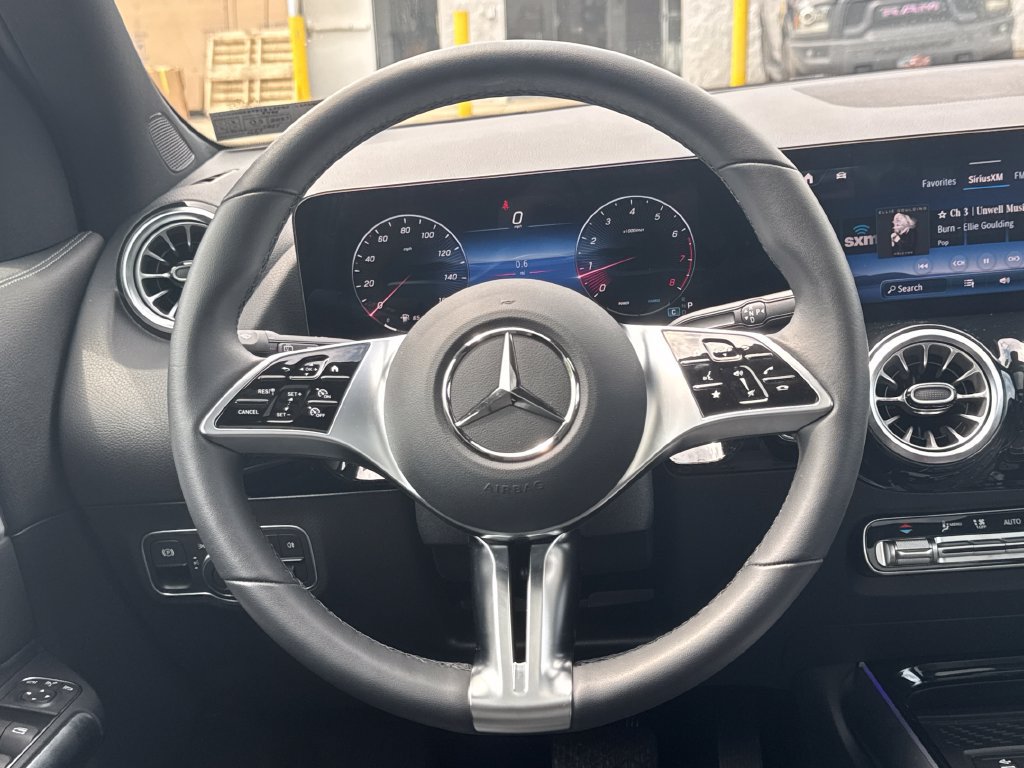 Used 2026 Mercedes-Benz GLA 250 4MATIC image 16