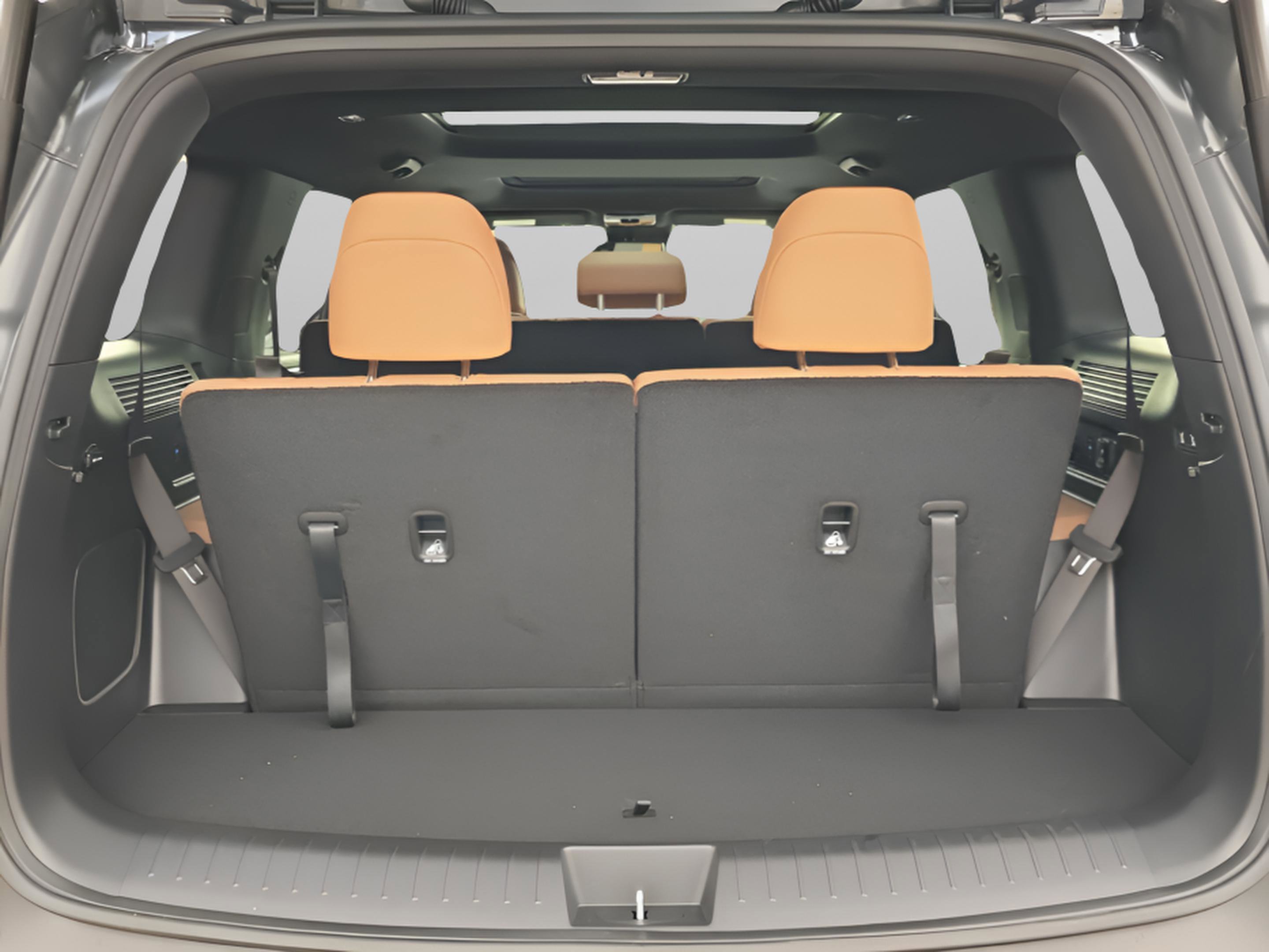 New 2026 Hyundai Santa Fe Limited image 8