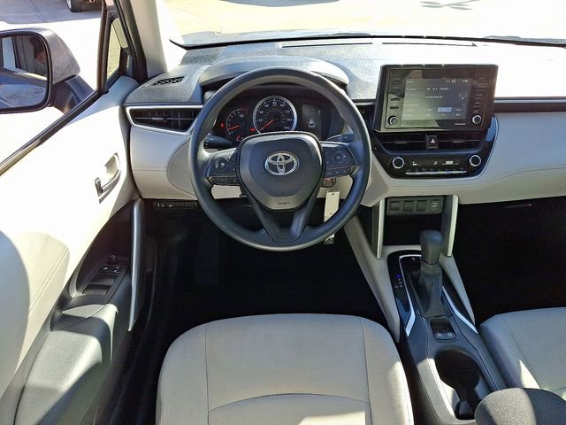 Used 2022 Toyota Corolla Cross L image 16