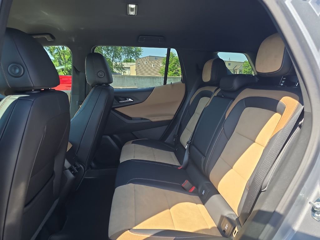 New 2026 Chevrolet Equinox ACTIV image 15