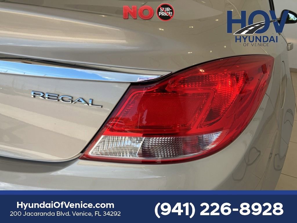 Used 2012 Buick Regal Leather FWD image 8